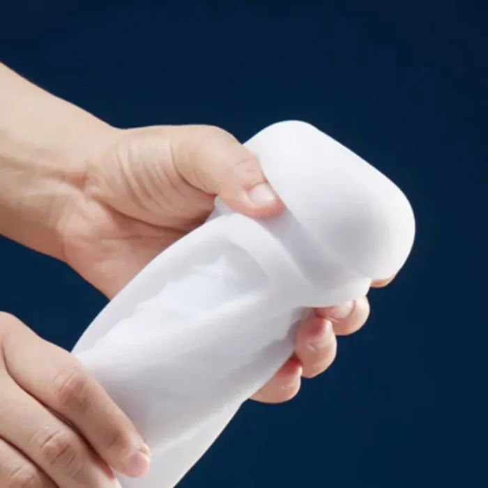 Lovesvibe 4 Vibrierender 3 Saug-Masturbator für Männer mit APP-Fernbedienung Solo Masturbator